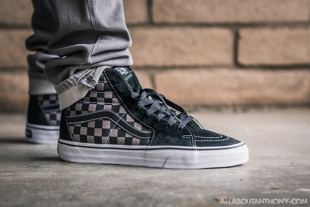 vans sk8 hi black on feet