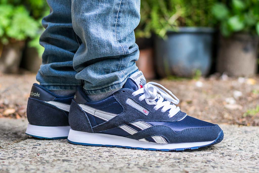 reebok classic navy blue