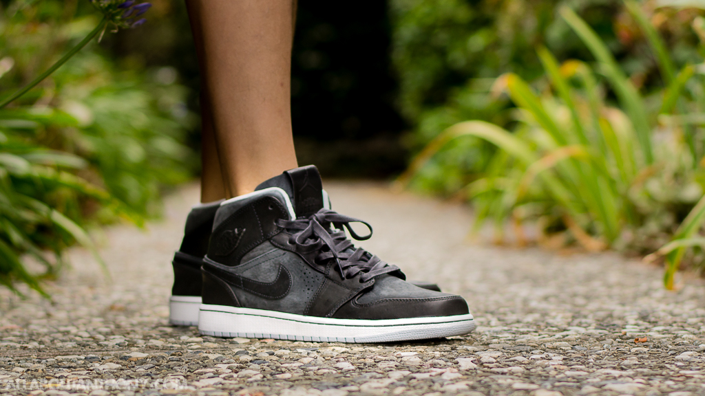 Air Jordan 1 Mid Nouveau Anthracite - WDYWT