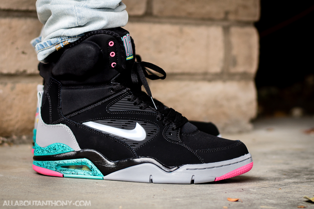 nike air command force on feet