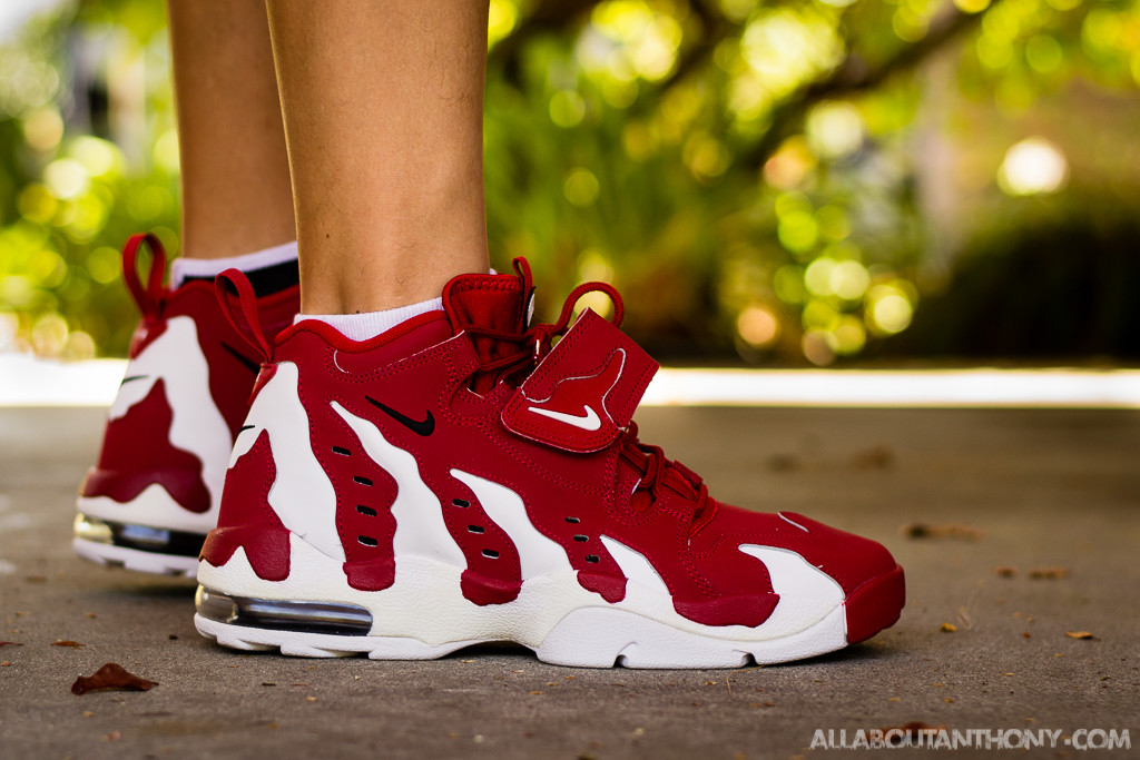 Nike Air DT Max 96 Varsity Red Review