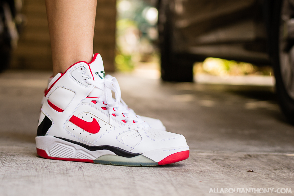 nike air flight on feet