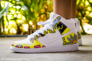 Nike Dunk SB High De La Soul on feet