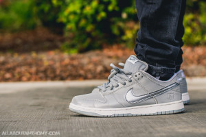 Nike Dunk Low SB Medicom 3