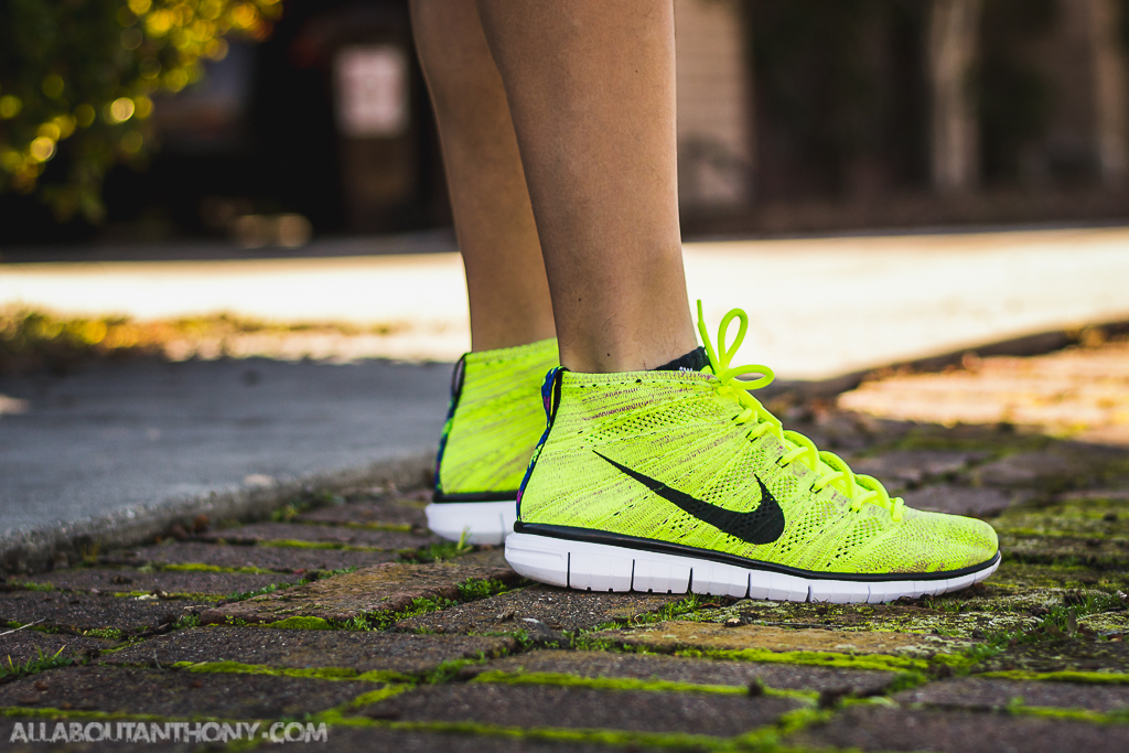 nike free flyknit on feet