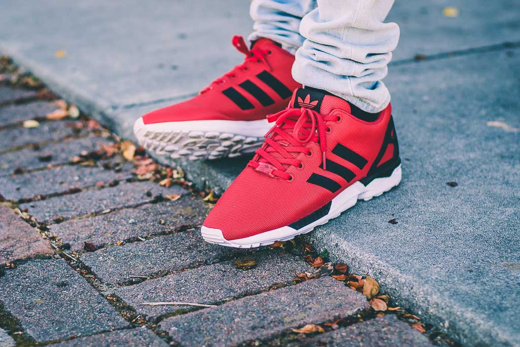 adidas flux red and black