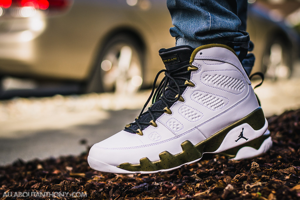 Air Jordan 9 Statue Review