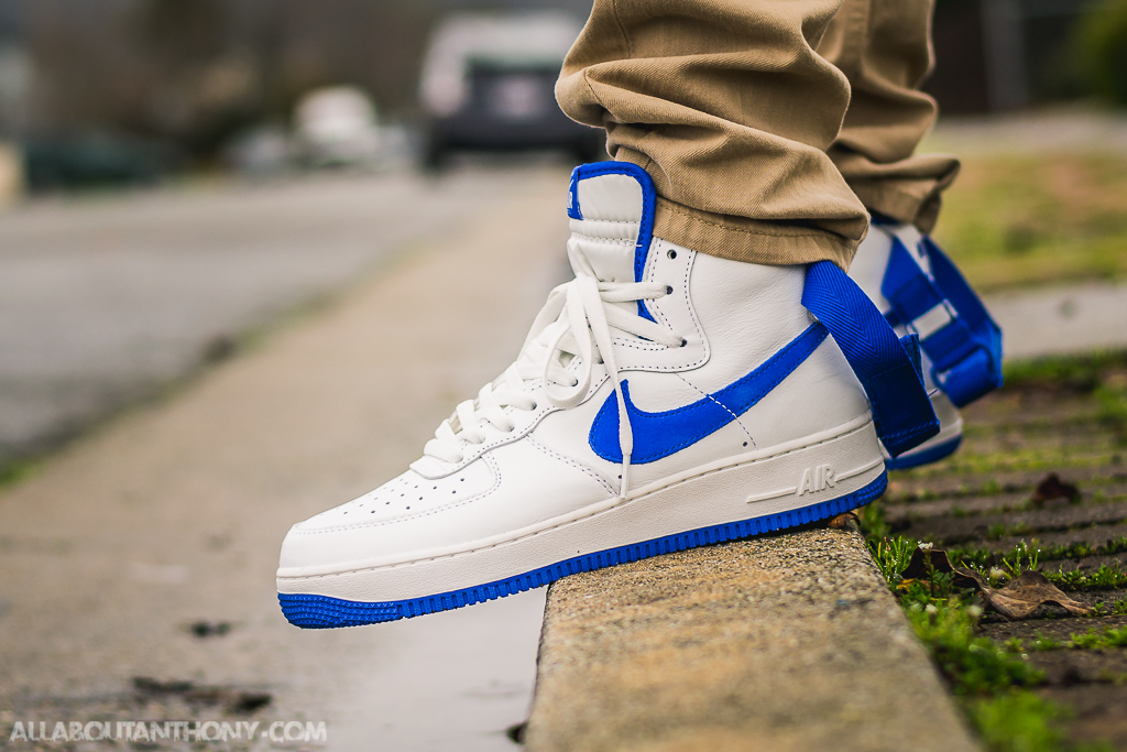 nike air force high on feet