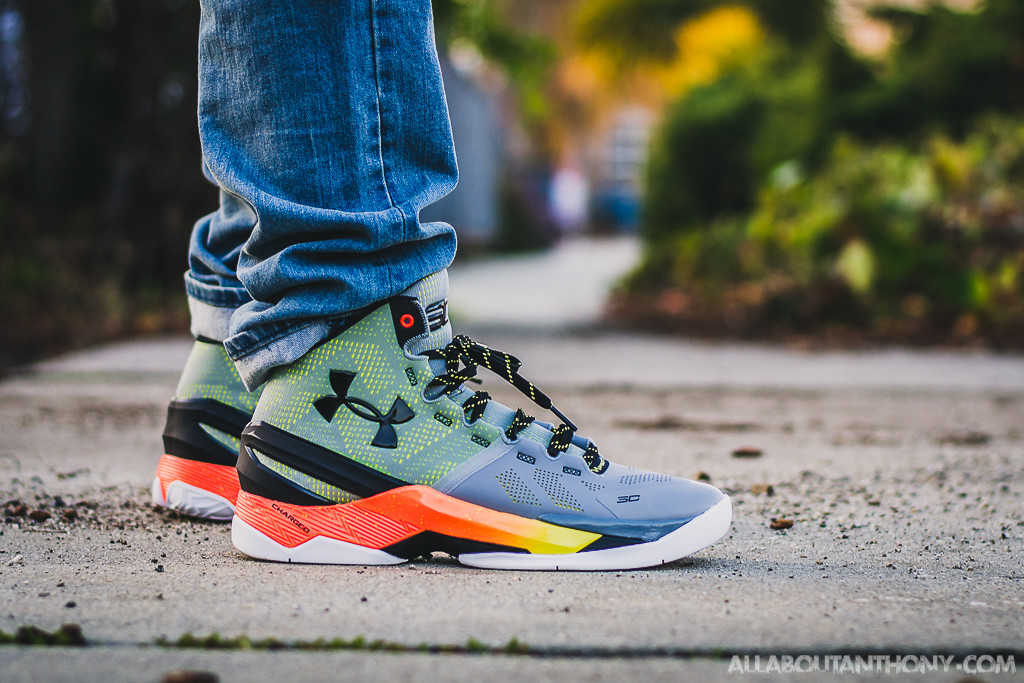 Under Armour Curry 2 Iron Sharpens Iron On Feet