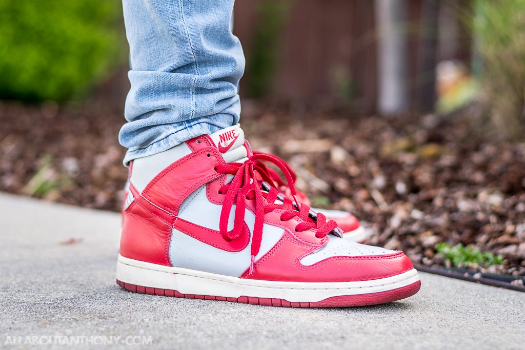 nike dunk high on feet