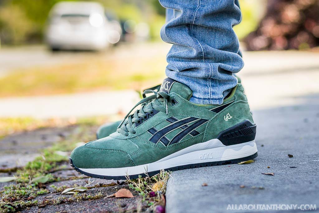 asics gel respector