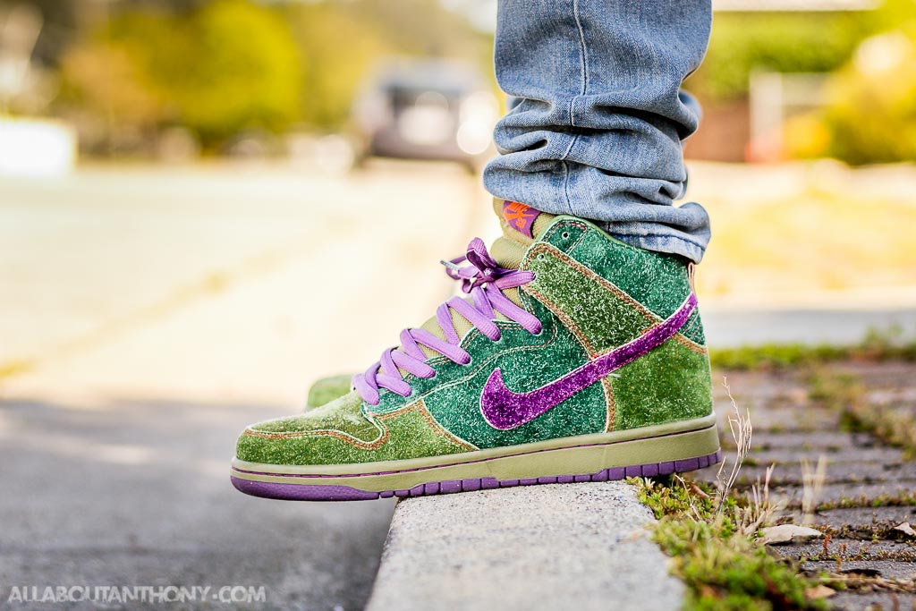 orange dunk high on feet
