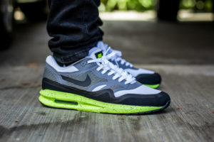 Nike Air Max Lunar1 Volt