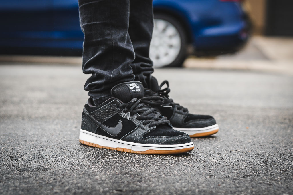 nike sb dunk on feet