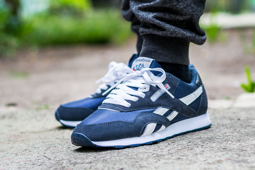 Reebok Classic Nylon Team Navy On Feet 