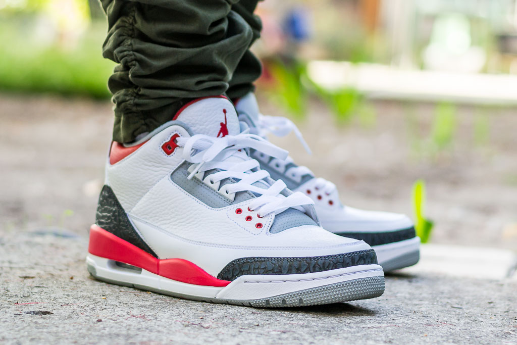 jordan 3 denim fire red on feet