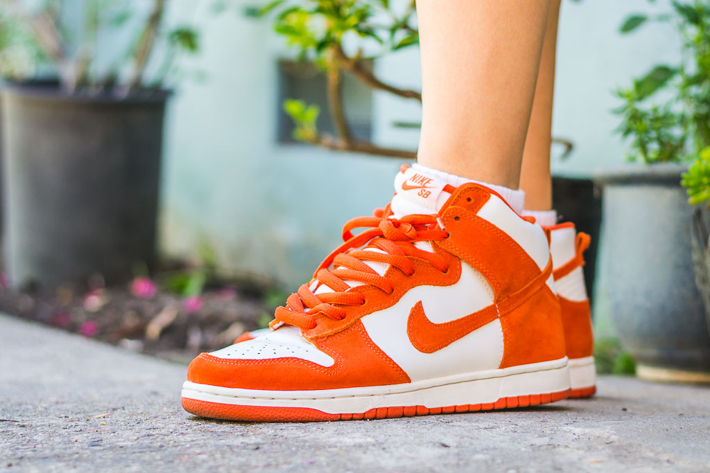 nike dunk syracuse on feet