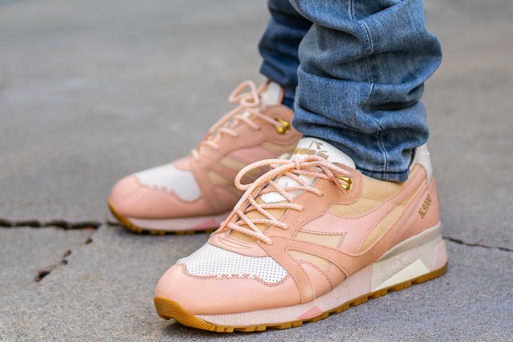 diadora n9000 on feet