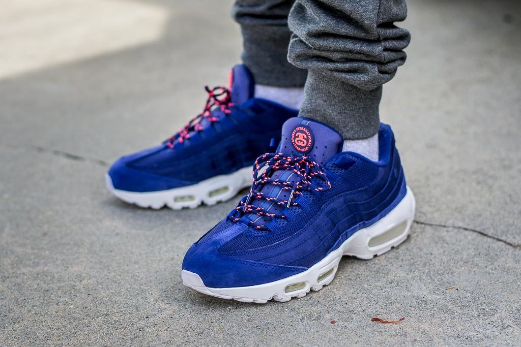 Nike Air Max 95 Stussy Loyal Blue Review