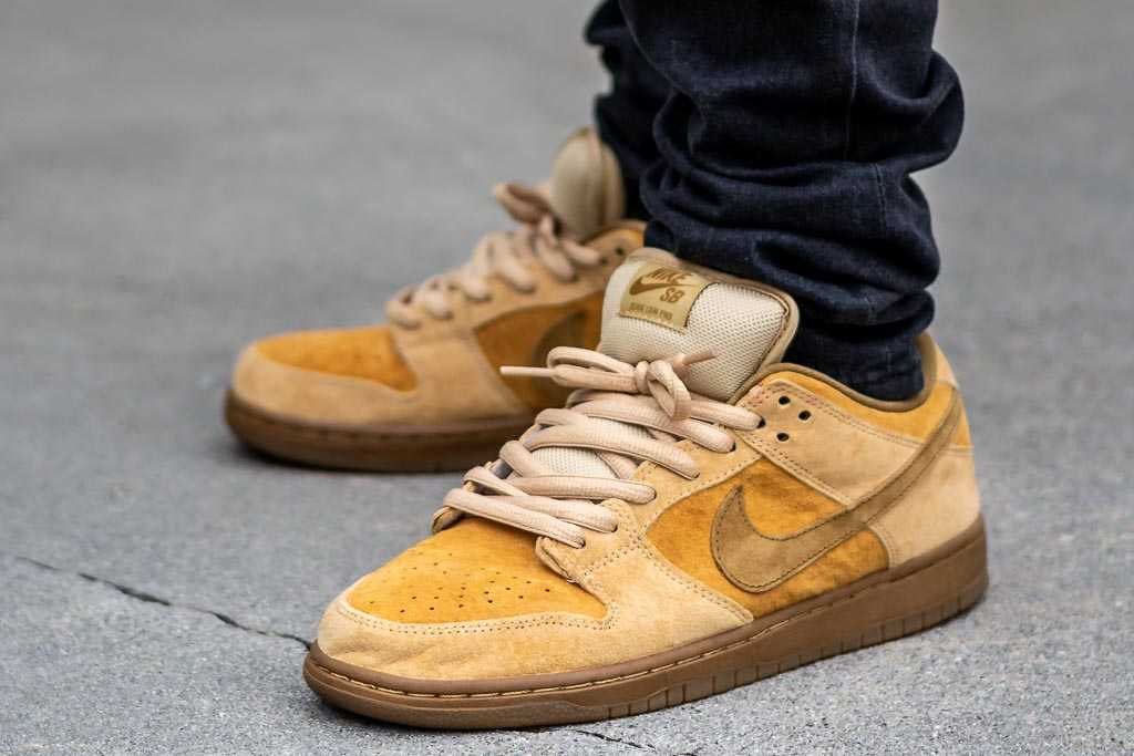 nike sb dunk low reverse wheat