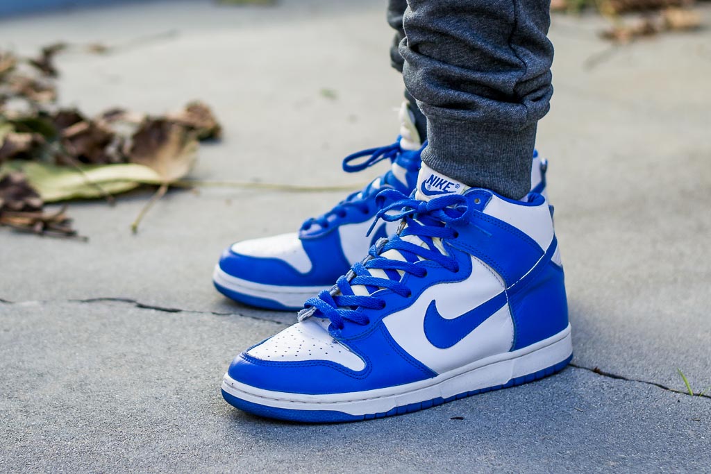 nike dunk low kentucky on feet