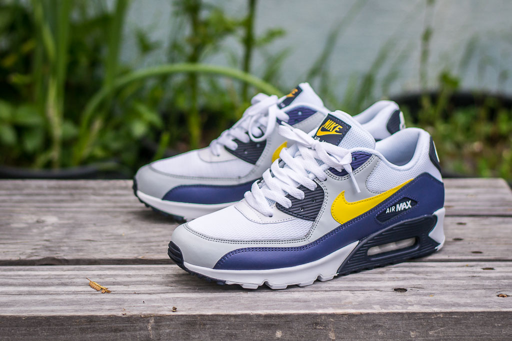 nike air max essential 90 blue