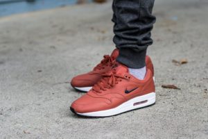 Nike Air Max 1 SC Jewel Dusty Peach alt