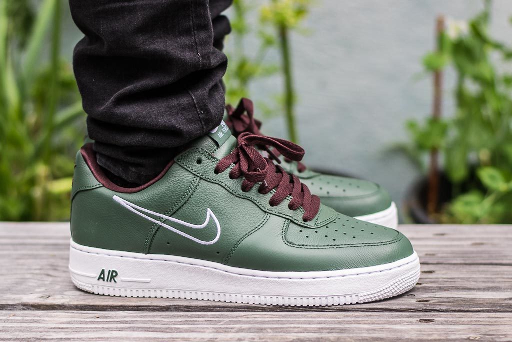 Nike Air Force 1 Hong Kong Review