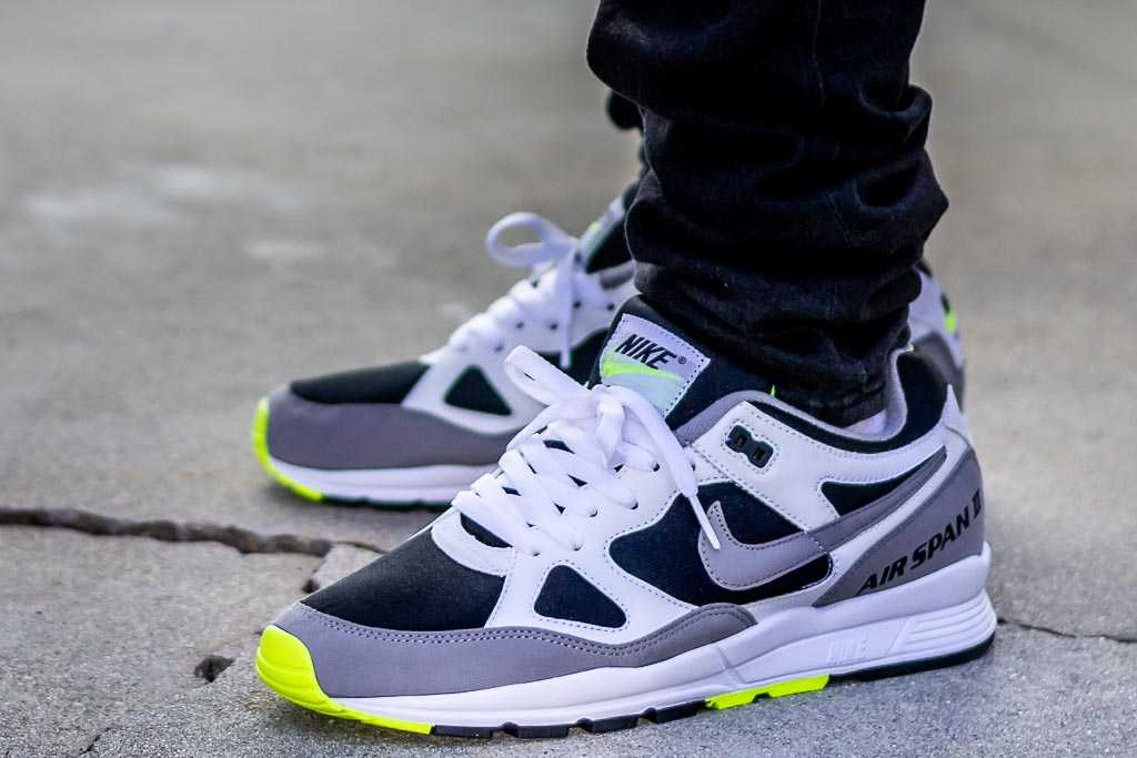 nike air span 2 on feet