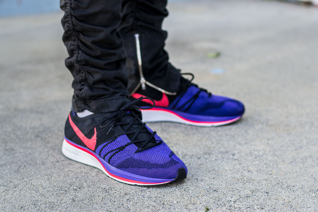 flyknit trainer purple