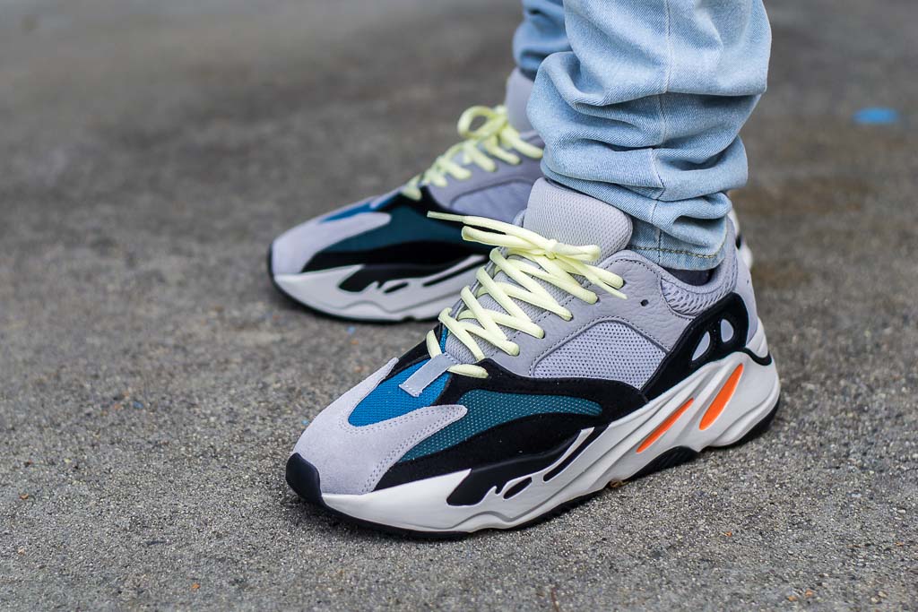 【ルカリ】 adidas Yeezy Boost 700 WaveRunner Mauve P8y1z-m26323269272 のサイズ