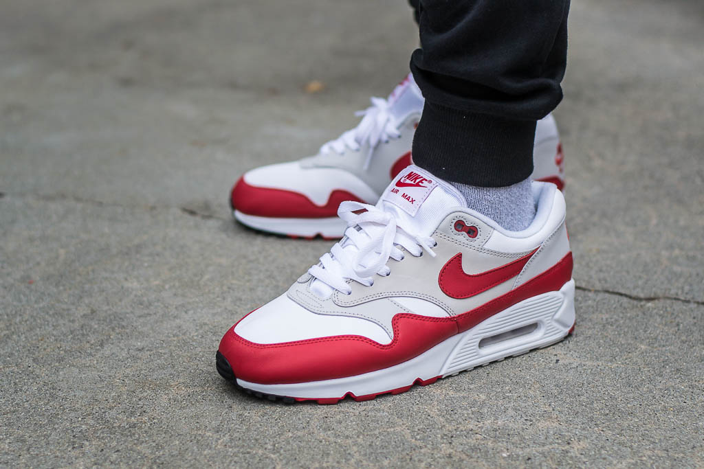 Nike Air Max 90/1 University Red On 