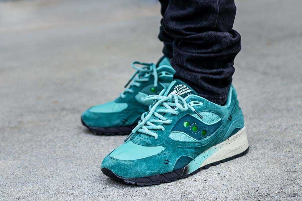 Feature X Saucony Shadow 6000 Living Fossil Review