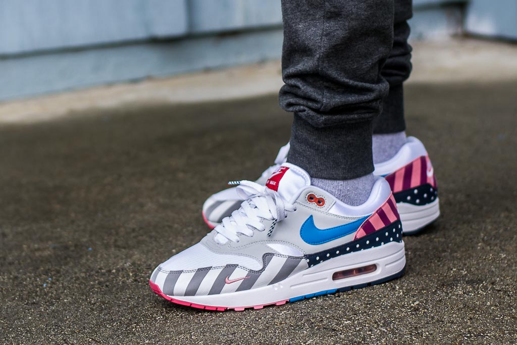 nike air max 1 parra on feet