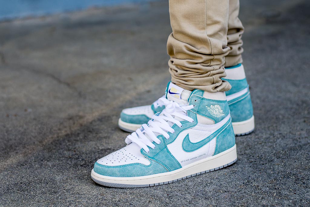 air jordan 1 retro high og turbo green on feet