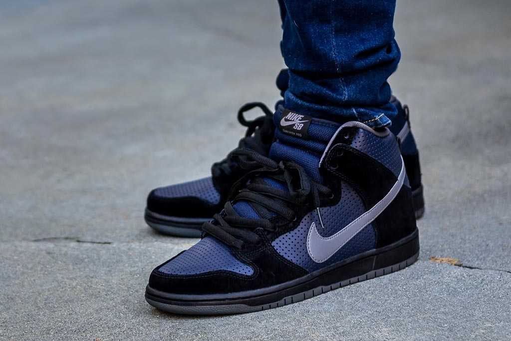 sb dunk high on feet