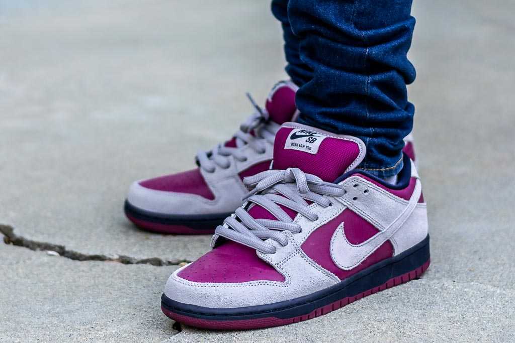 nike sb dunk low atmosphere grey true berry