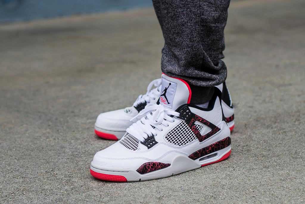 Air Jordan 4 Flight Nostalgia On Feet 