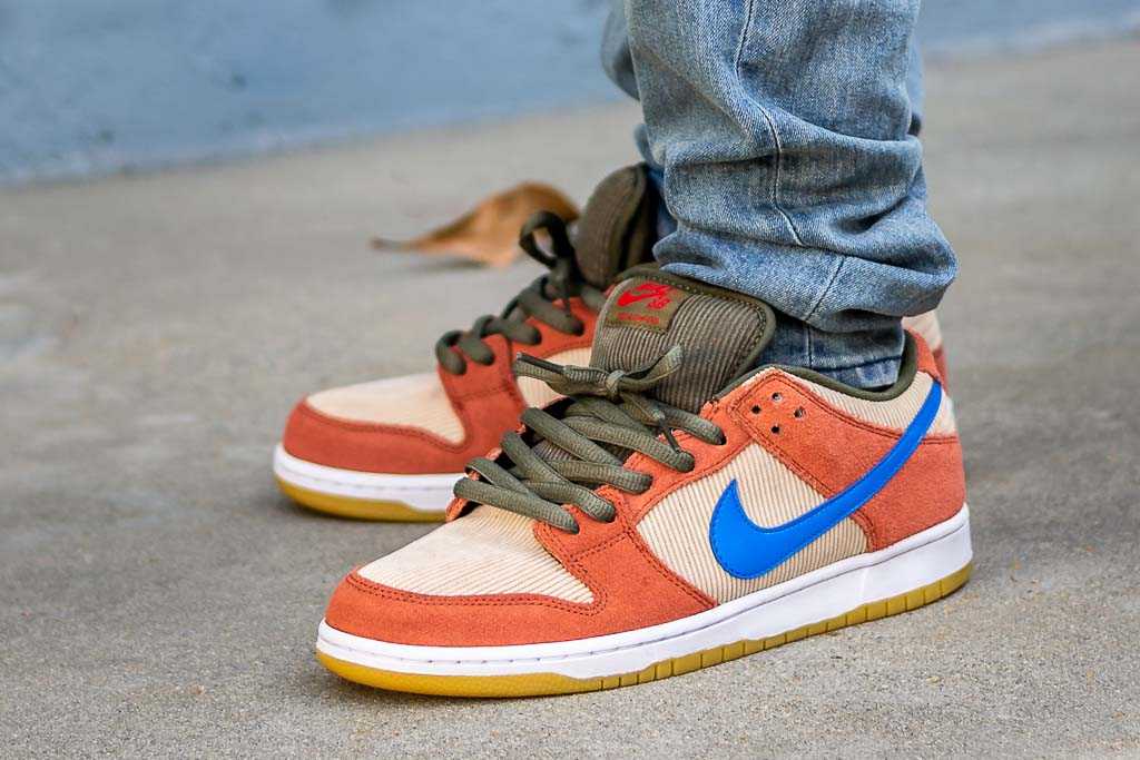 dunk sb dusty peach