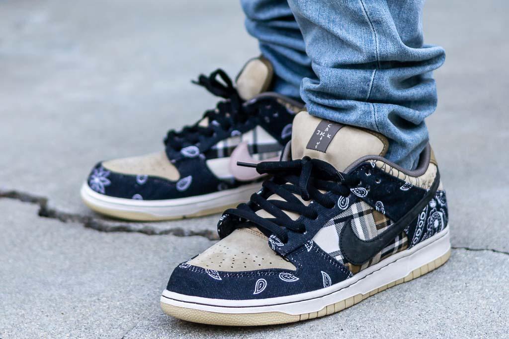 Nike SB Dunk Low Travis Scott Cactus 