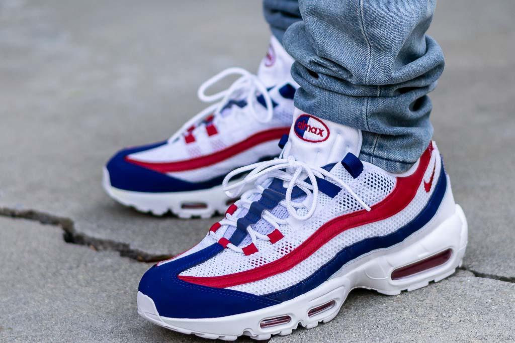 air max 95 white on feet