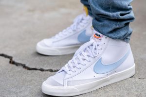 Nike Blazer Mid '77 VNTG White Celestine Blue WDYWT On Feet