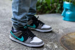 Nike SB Dunk Atmos Elephant WDYWT On Feet