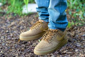 nike air force 1 flax on foot