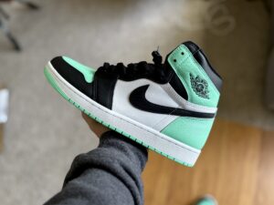 Air Jordan 1 Green Glow
