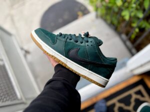 Nike SB Dunk Low Deep Fir