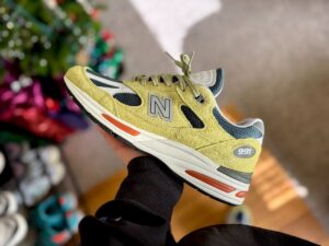 New Balance 991v2 Grape Sorbet Beechnut