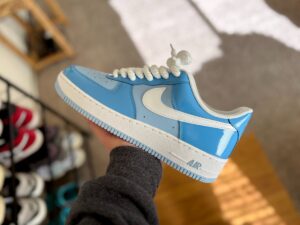 Nike Air Force 1 Patent Leather Psychic Blue