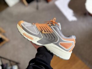 Nike Air Pegasus Wave Copper Moon