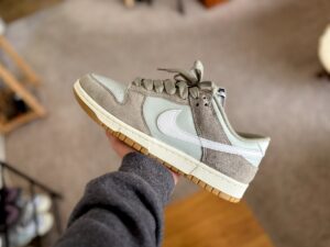 Nike Dunk Low Olive Gum